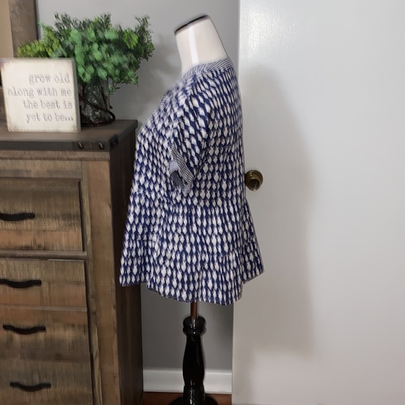 Vineyard vines Diamond Fish Tiered Top with tassels an excellent condition XS - Picture 4 of 15